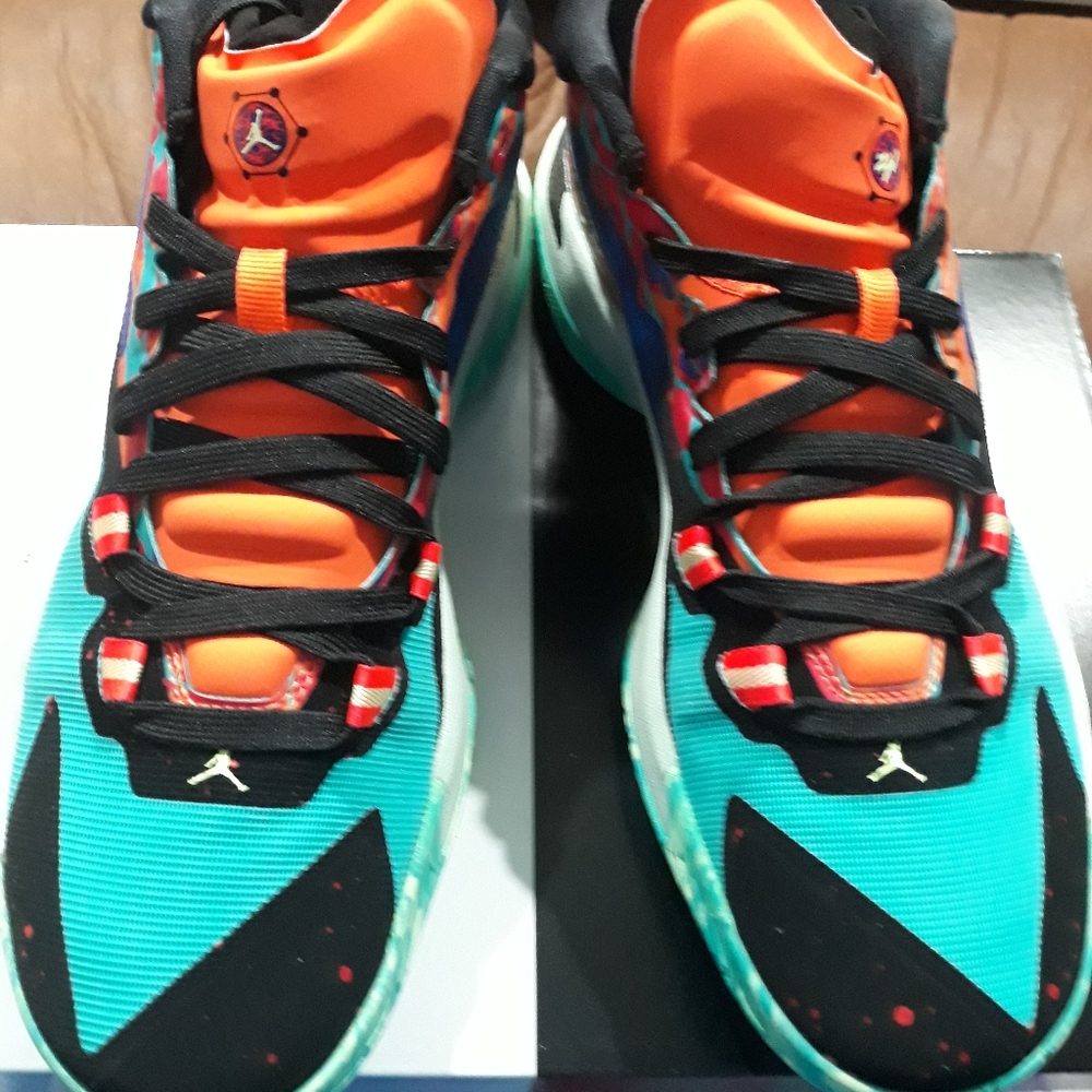 Jordan Zion 1 Mens Size 10 Basketball Shoes Black & Jade Colored Sneakers